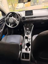 Mazda 2 1.5Benzin Skyactive manuals - Mazda 2 in Duisburg