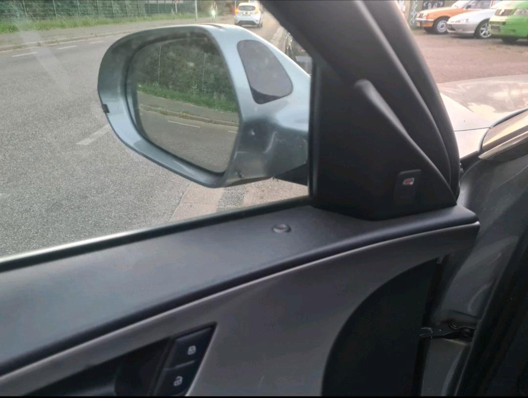 Audi Quattro 2012 — photo 10