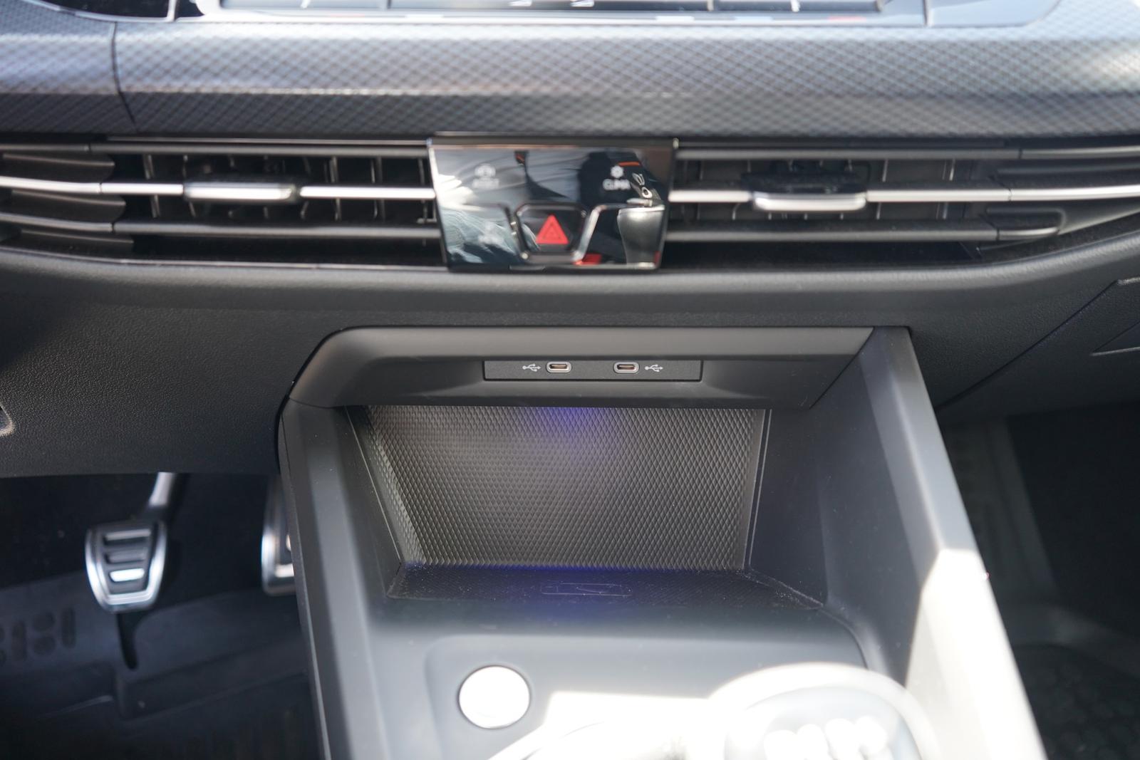 Volkswagen Golf VIII 1.0 TSI United LED Navi ACC Kamera DAB, миниатюра 22