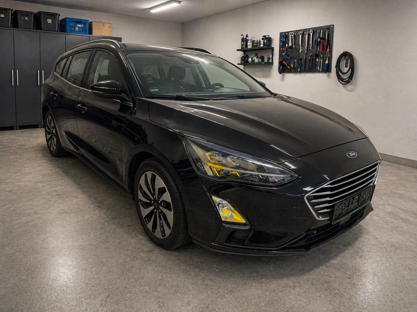 Ford Focus Turnier Cool & Connect NETTO EXPORT PREIS