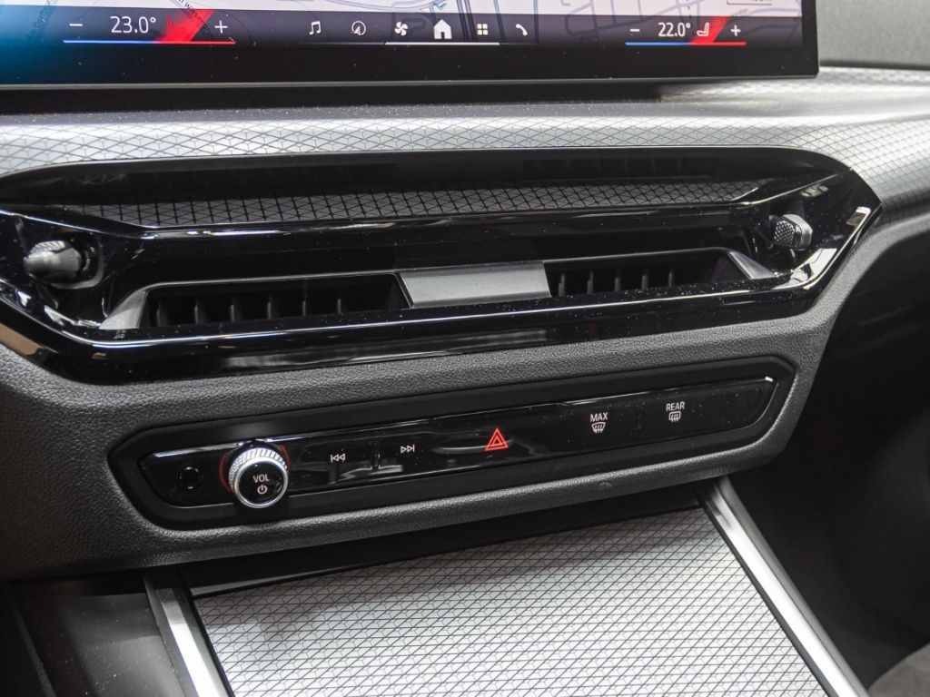 BMW 320 - Bild 11