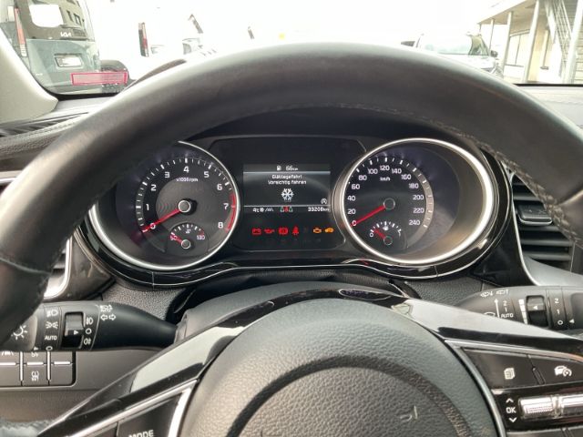 Fahrzeugabbildung Kia Ceed VISION *ALLWETTERREIFEN* *SITZHEIZUNG* *RÜC