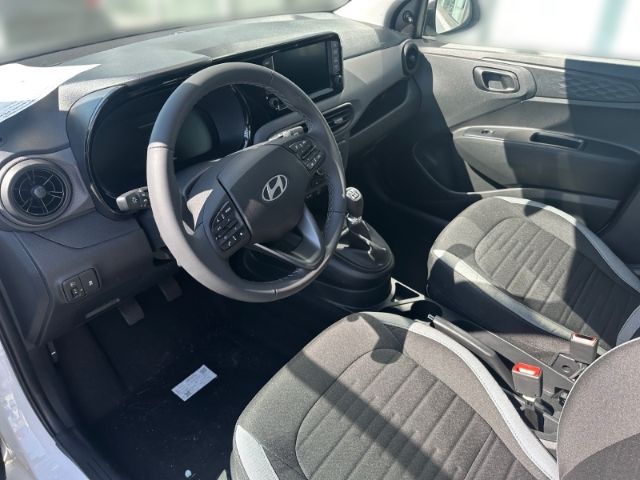 Fahrzeugabbildung Hyundai i10 FL (MY25) 1.0 Select Navi Kamera Einparkhilf