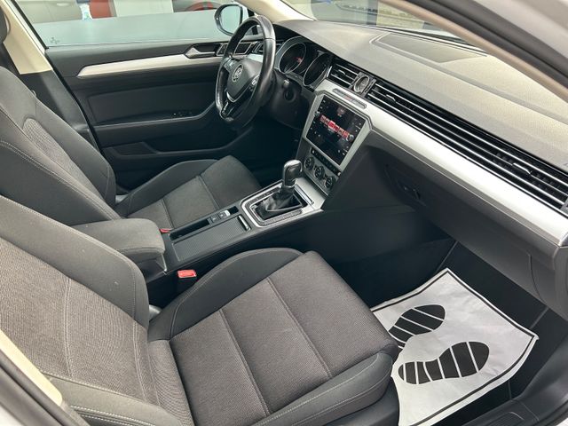 Fahrzeugabbildung Volkswagen Passat Variant 2.0 TDI DSG+Navi+LED+AllwetterLM+