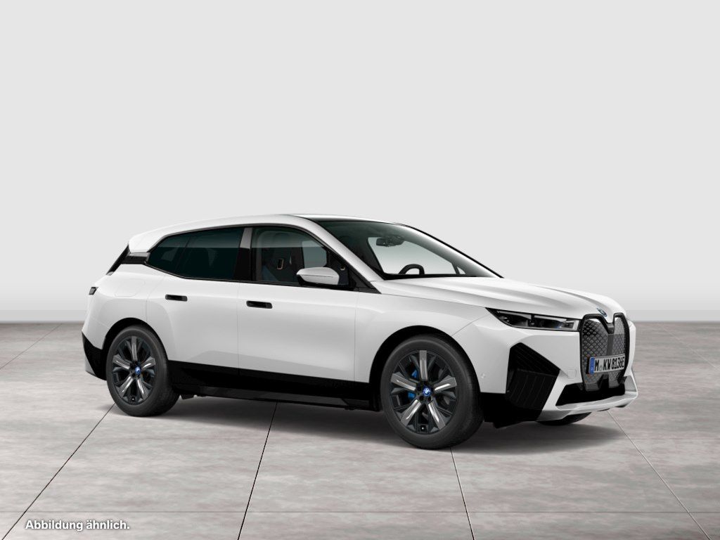 BMW iX - Bild 9