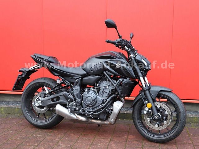 Yamaha MT 07, 1.Hand, 40mm tiefer, 672km, wie neu!