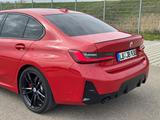 BMW 330i M Sport Pro unfallfreiServiceinklusive tüv  - rote BMW 330