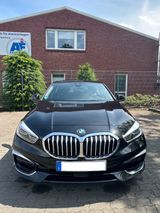 BMW 118i Luxury Line - BMW 1er Reihe: Luxury Line