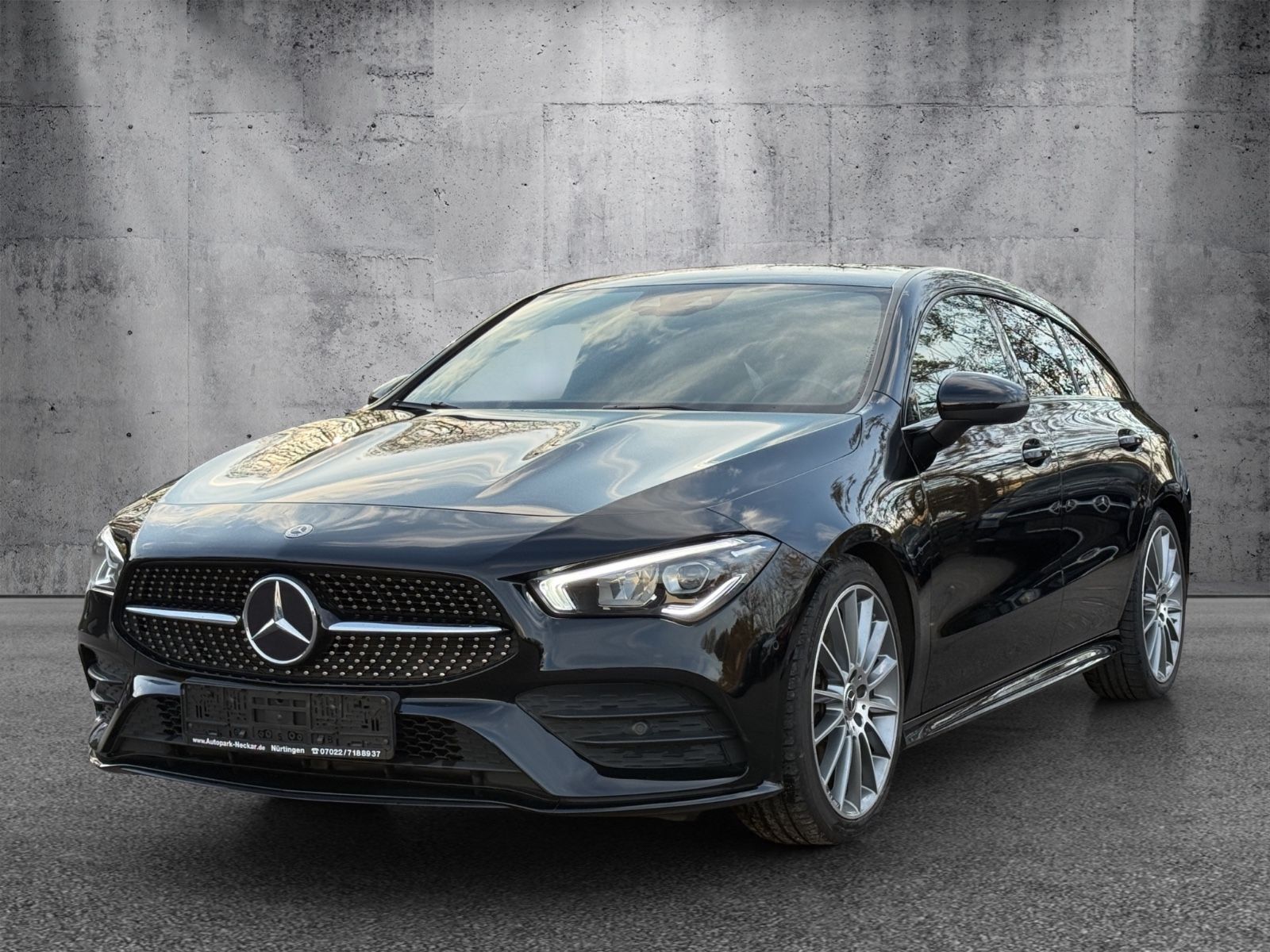 MERCEDES-BENZ CLA 250 DTC Sho.Brake AMG Line VIRTUAL MOTOR NEU
