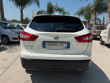 Nissan Qashqai - 4