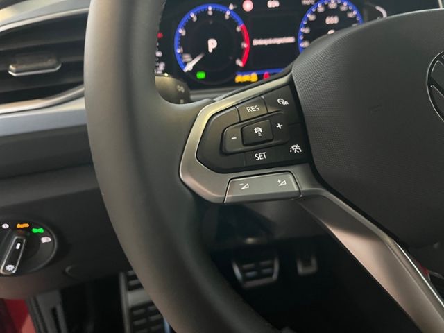 Fahrzeugabbildung Volkswagen T-Roc 1.5 TSI DSG GOAL AHK KAMERA LED-PLUS
