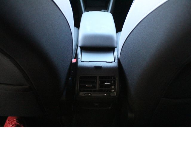 Citro�n C4 Hybrid 145 Max