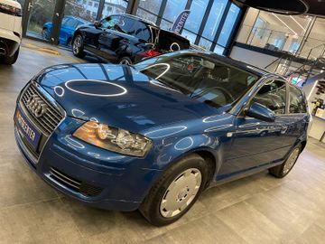 Audi A3 1.6 FSI Attraction *KLIMA*SHZ*BLUETOOTH*