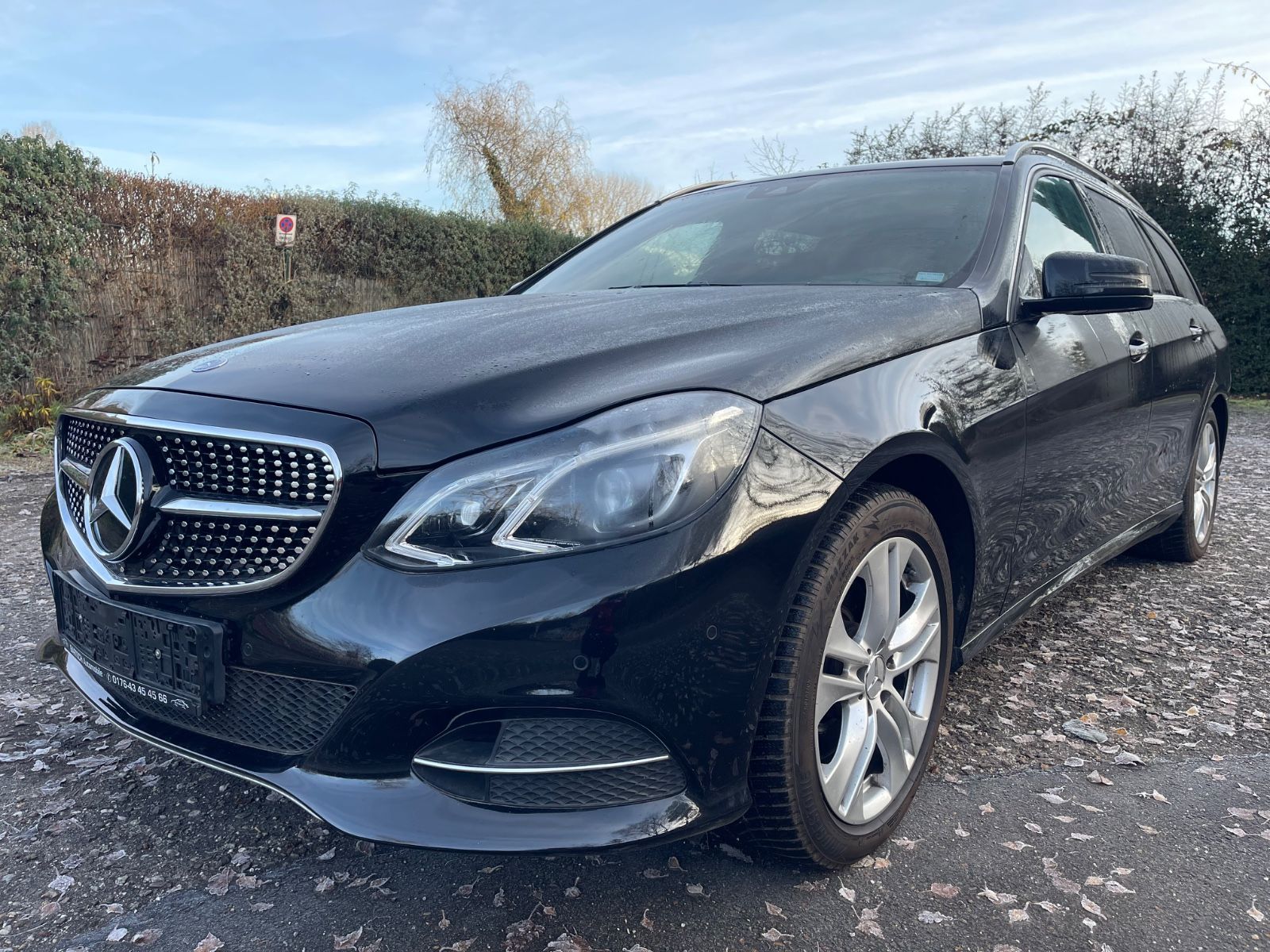 MERCEDES-BENZ E 250