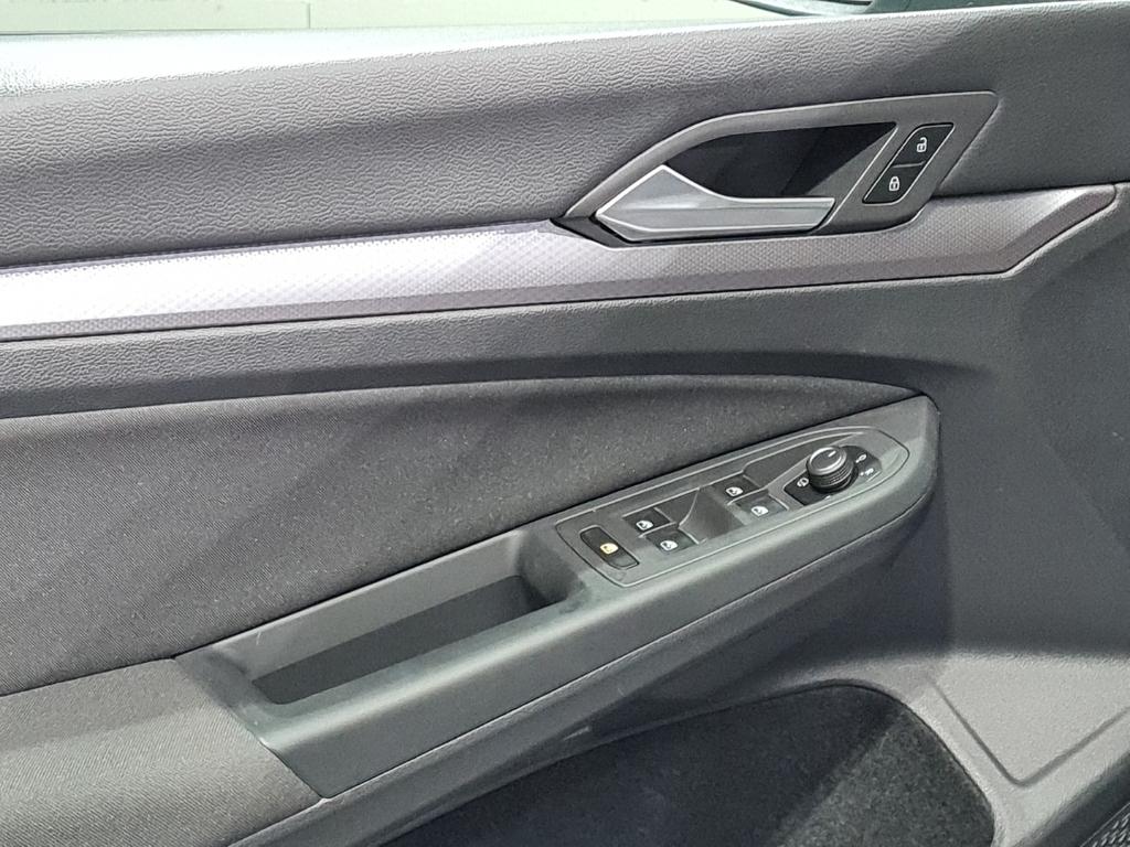 Volkswagen Golf 1.0 eTSI Active DSG*ACC*LANE-ASSIST*LED*, миниатюра 10