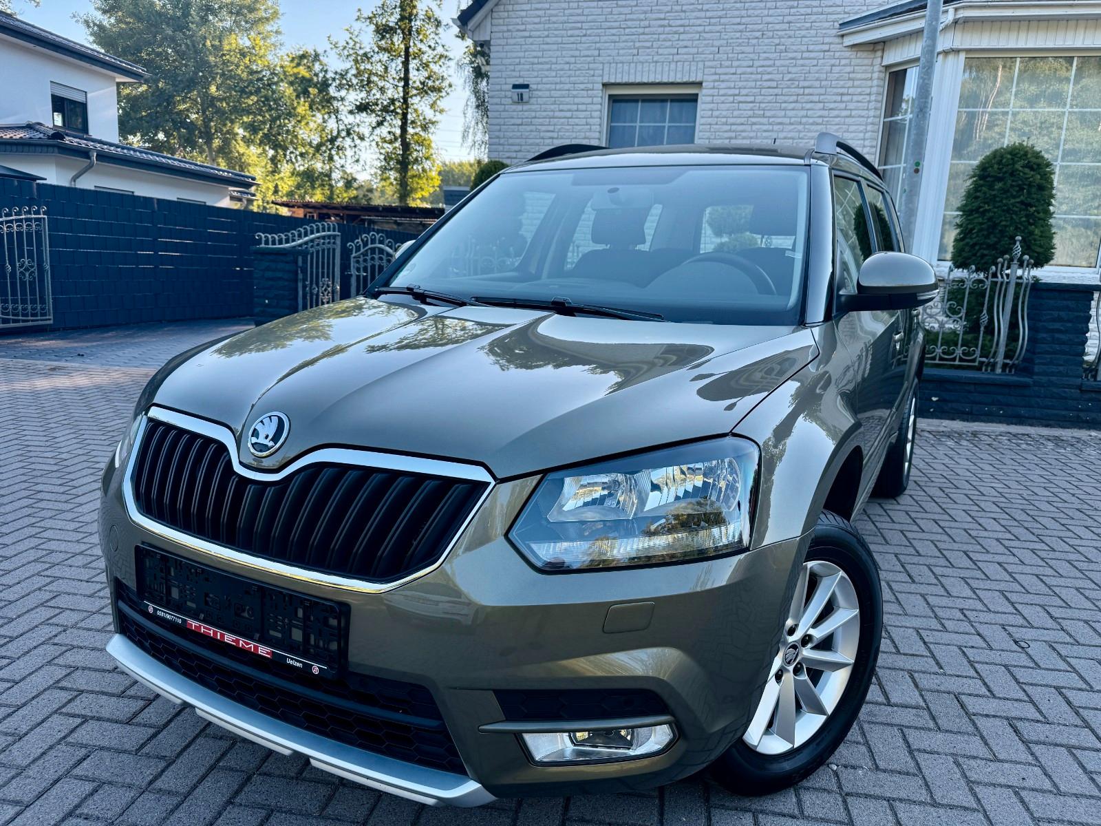 Skoda Yeti Ambition 1,2  PDC Sitzh AHK 1-HAND!!!!!