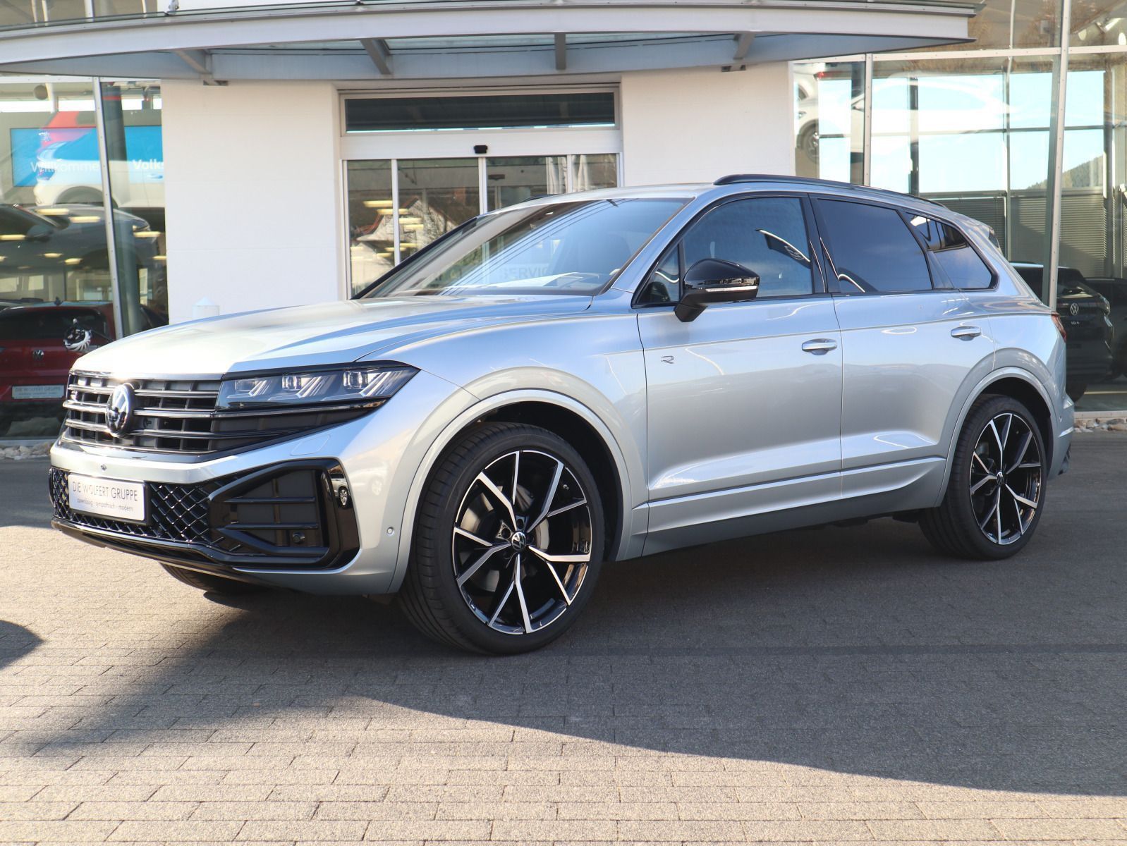 Volkswagen Touareg R-Line 3.0 TDI 4M AHK PANO LUFT STHZG foto 2