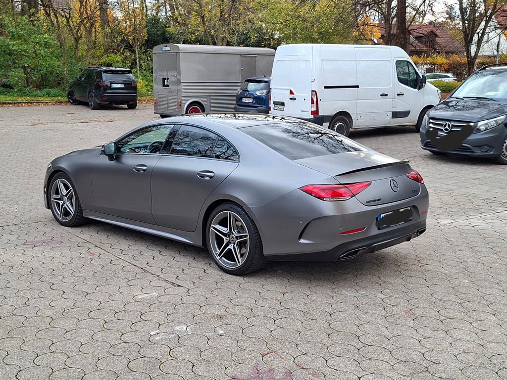 Mercedes-Benz CLS 220