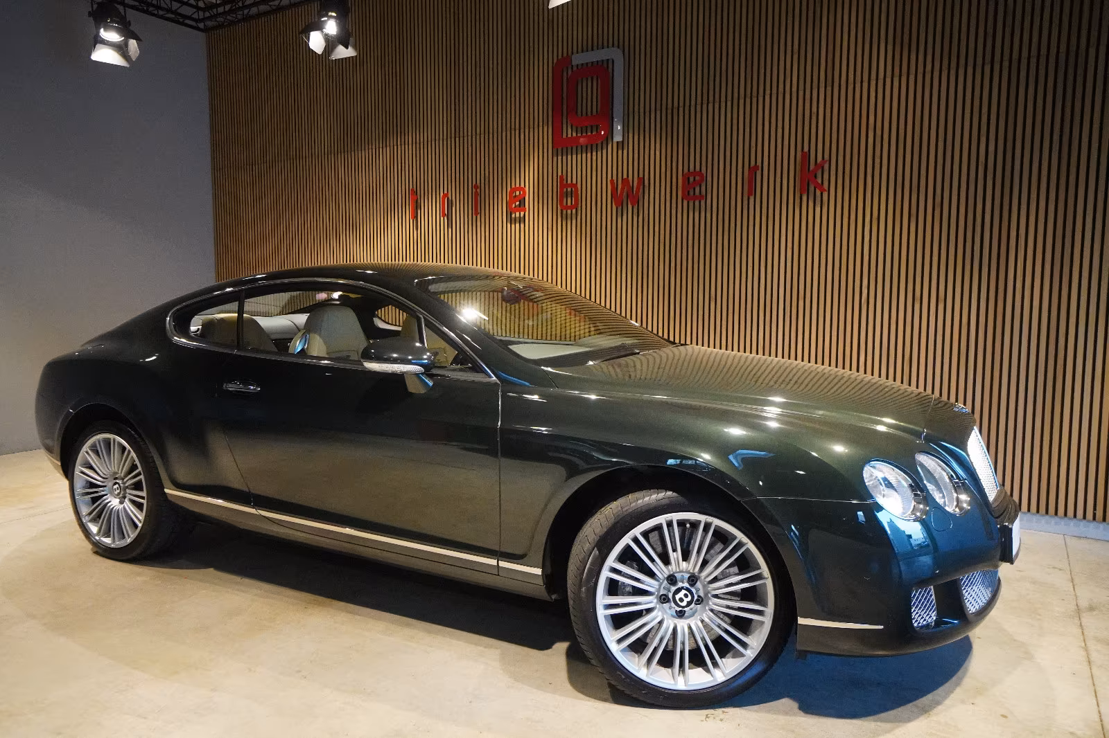 Bentley Continental GT SPEED 6.0 W12*grün/beige*RHD*