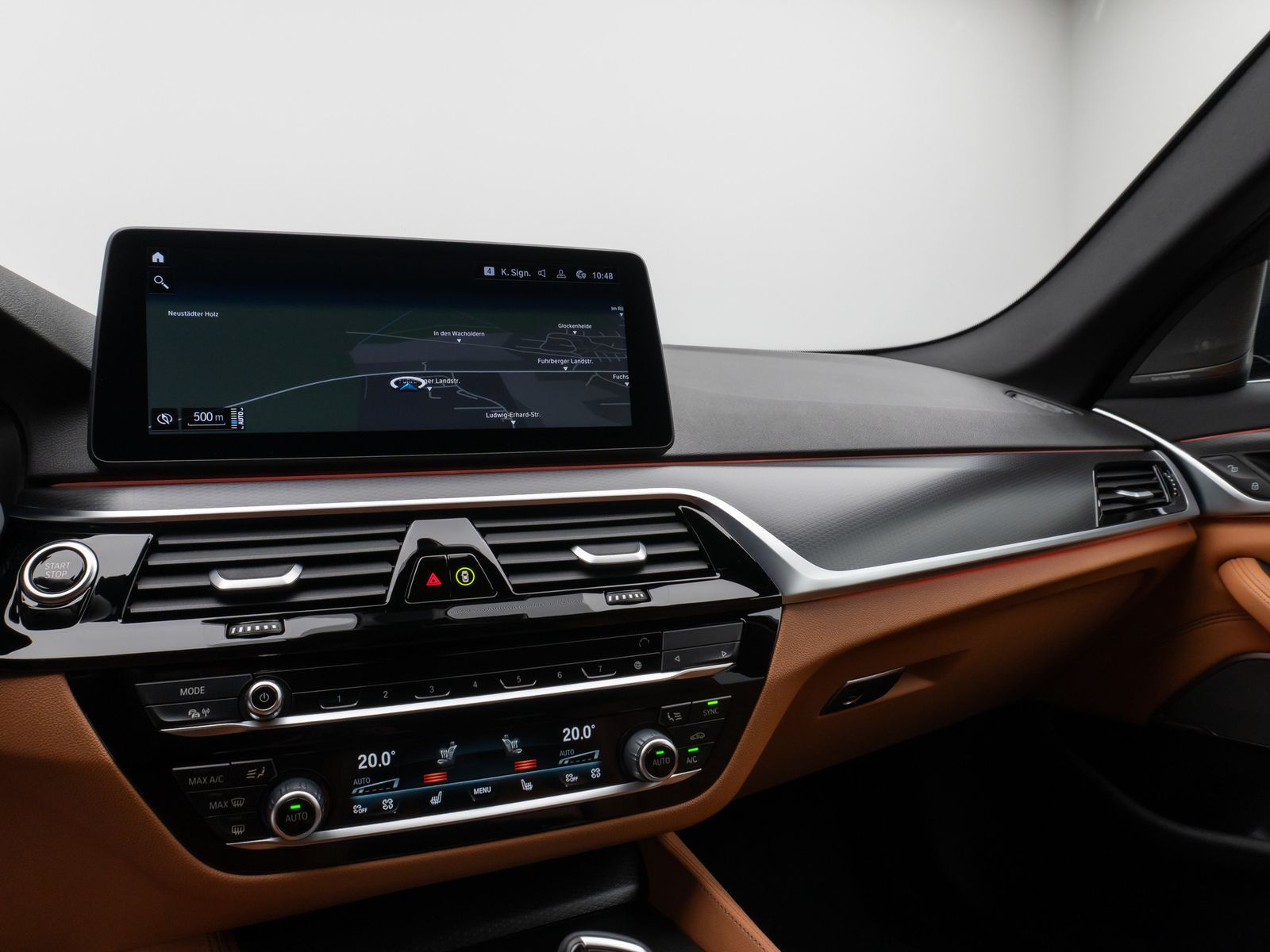 Fahrzeugabbildung BMW 530e M Sport 360°Laser HUD DAB H/K Komfort Alarm