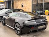 Aston Martin V12 Vantage-6.0 V12-CARBON BLACK - Aston Martin V12 Vantage: Coupe