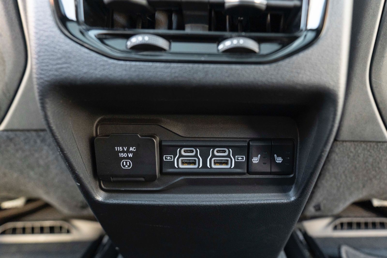 Fahrzeugabbildung Jeep Grand Cherokee 2.0 Overland 4XE McIntosh LED ACC