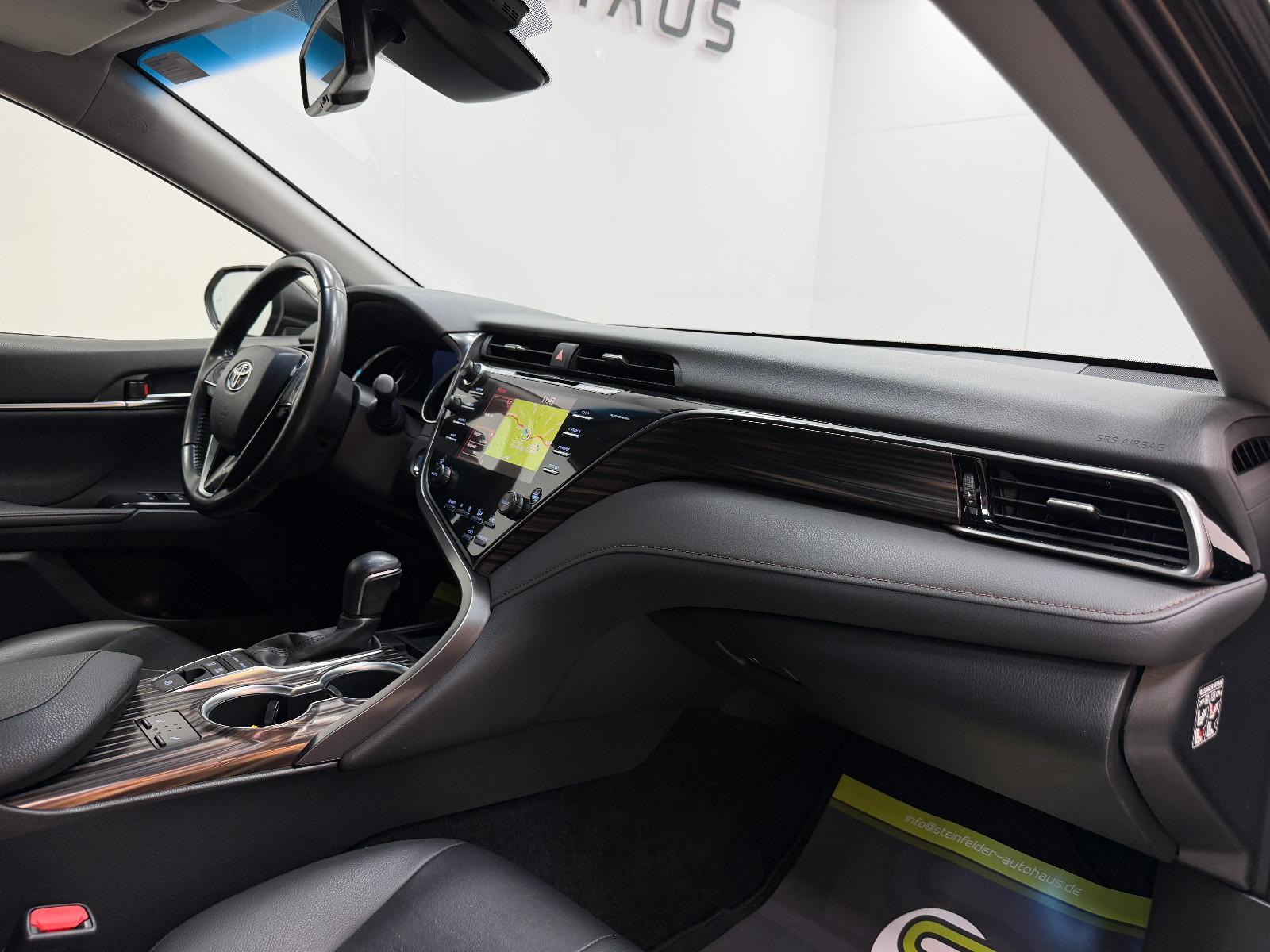 Toyota Camry Hybrid Executive/Navi/R-Kamera/Spurhalte/