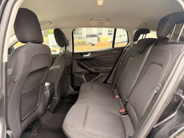 Ford Focus - 6