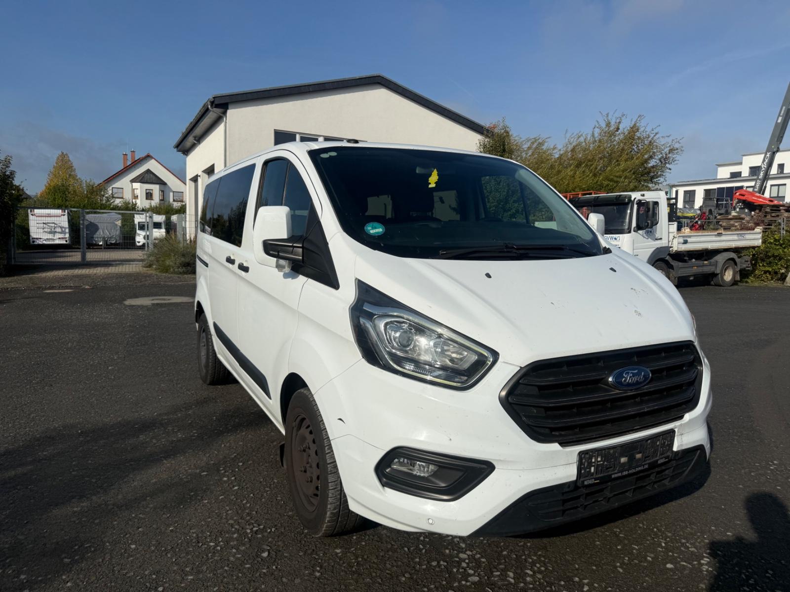 Ford Transit Custom 9 Sitzen Klima