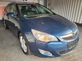 Opel Astra J Sports Tourer Edition*1.BESITZ*SCHECKHEF - Opel Astra aus 2011 mit Diesel-Antrieb