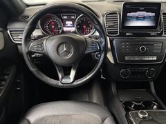 Fahrzeugabbildung Mercedes-Benz GLE 250 d 4Matic -- neuer Motor bei MB 21.000,-