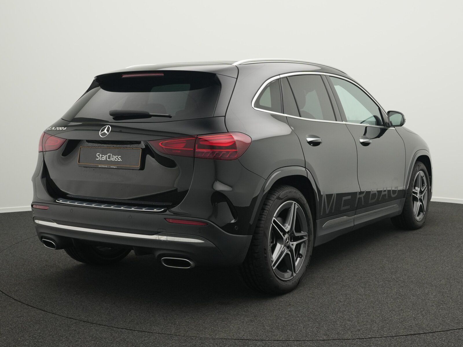 Mercedes-Benz GLA 200 d AMG-Line imagem 3