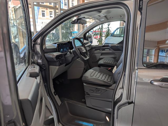 Ford Tourneo Custom 2.0 EcoBlue L1 Titanium +