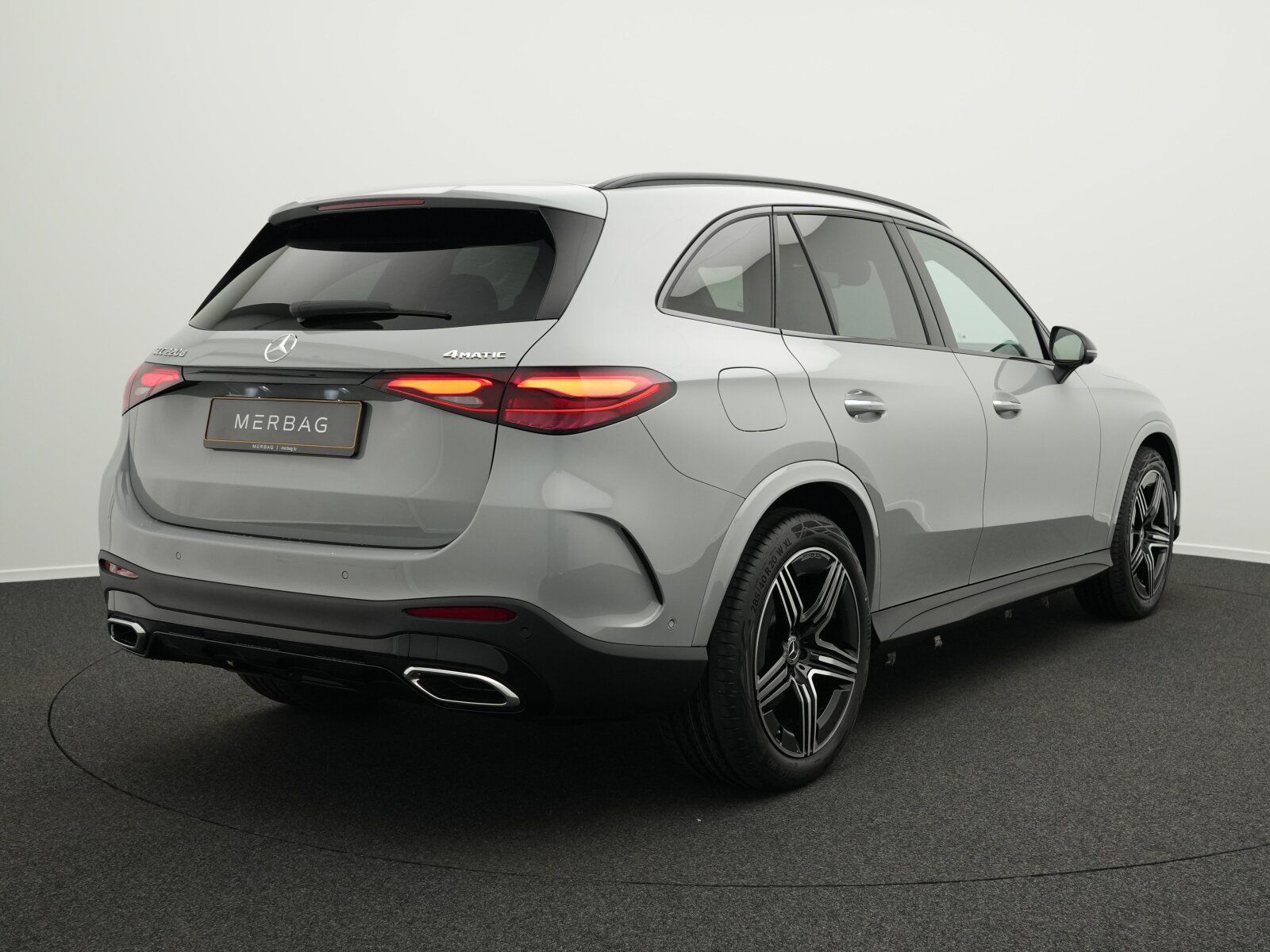 Mercedes-Benz GLC 220 d 4MATIC AMG-Line Premium Plus imagem 3