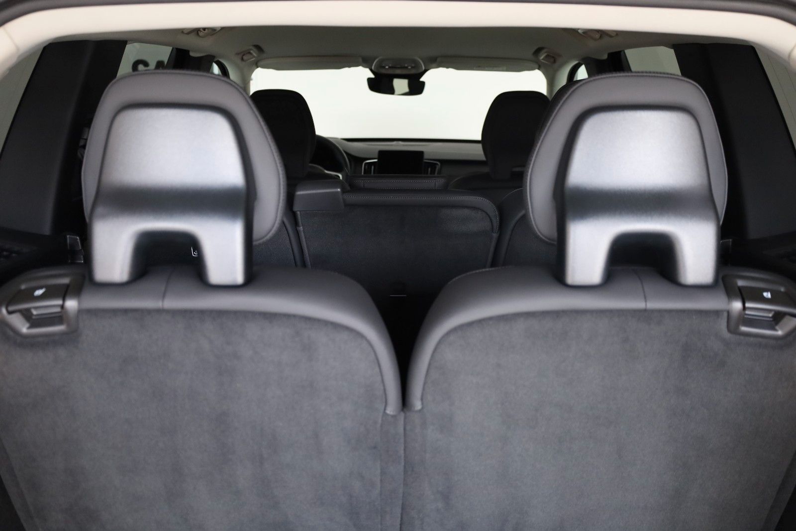 Fahrzeugabbildung Volvo XC90 Plus Bright AWD,7Sitze,360°,HUD,H&K,ACC,AHK