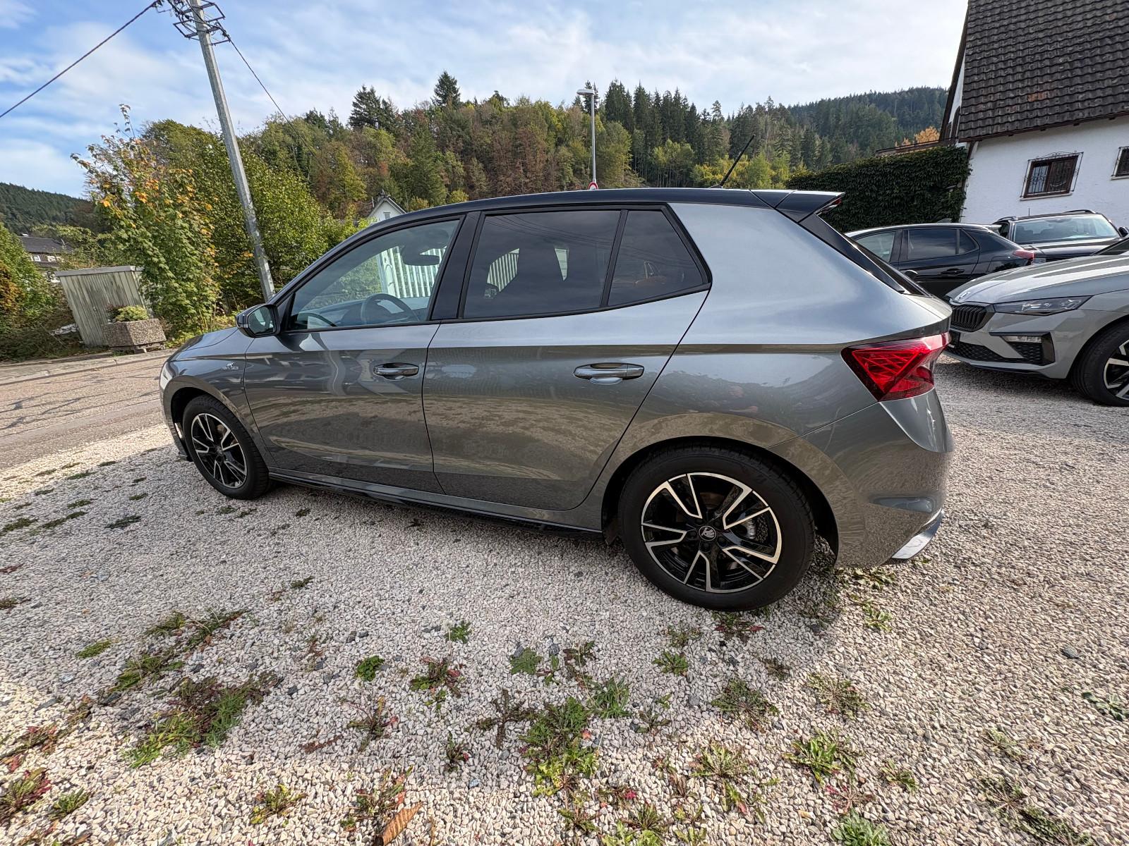 Skoda Fabia Monte Carlo SHZ,LED,LHZ.App,Alu,Bluet.