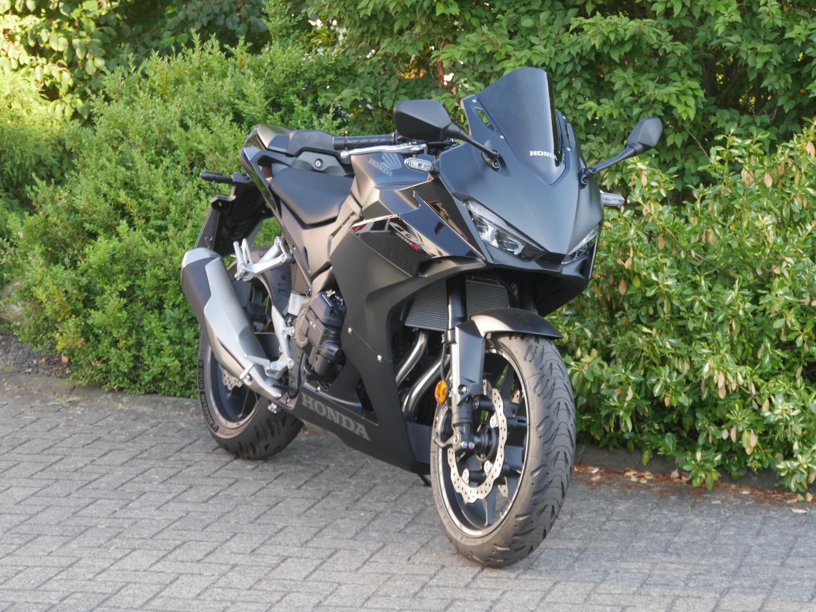 Honda CBR 500R E-Clutch