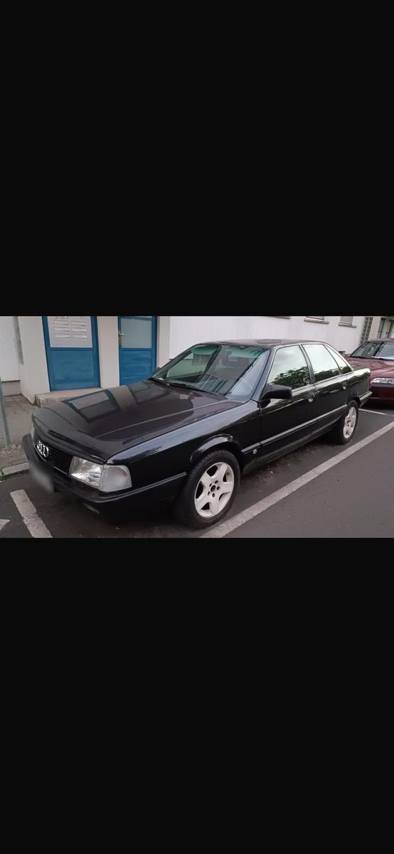 Audi 100