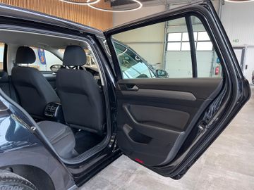 MYAUTOCENTER – Gebraucht- und Jahreswagen mit Werkstattservice in Pfaffenhofen Volkswagen Passat Variant Trendline BMTStart-Stopp*2.Hand*