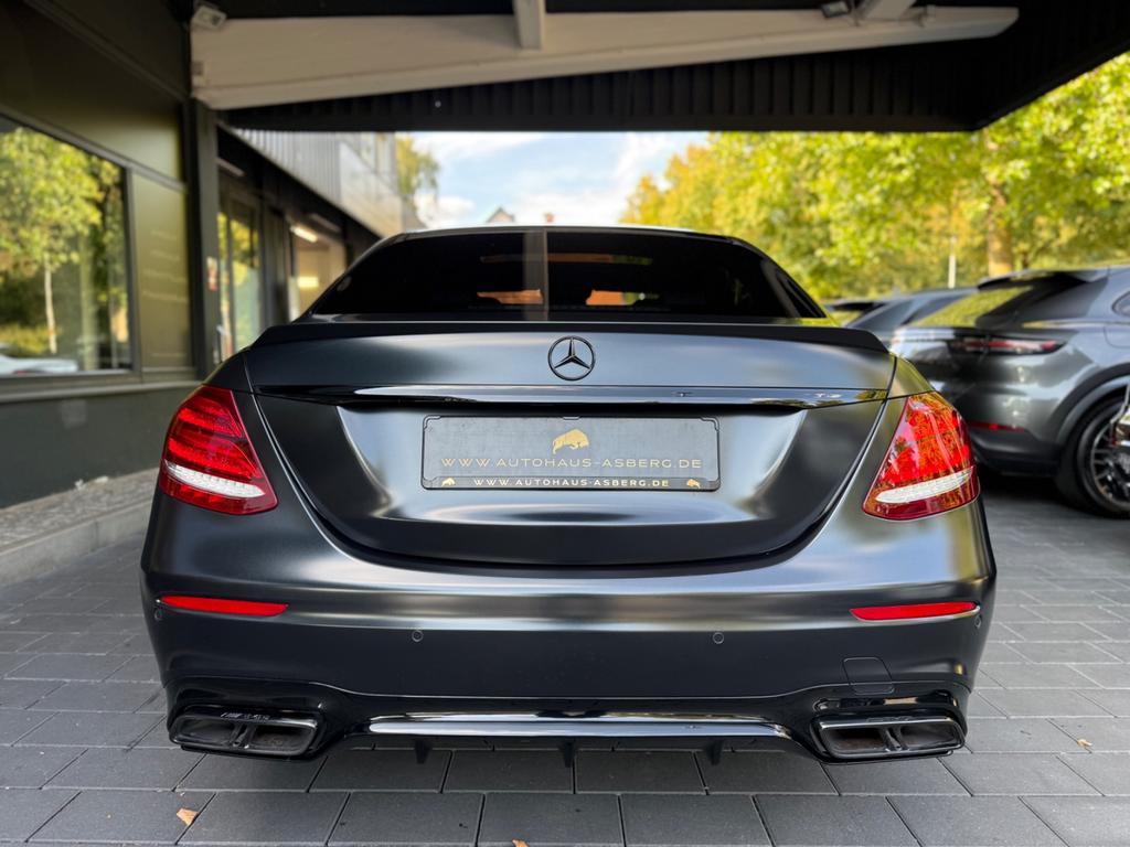 Mercedes-Benz E 63 AMG