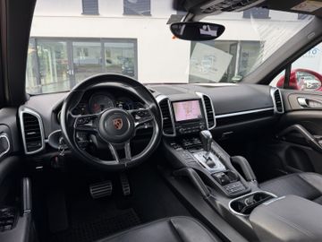 Porsche Cayenne - 5