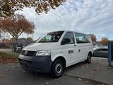 Volkswagen T5 Transporter Kasten-Kombi Kombi - Volkswagen aus 2003: Transporter