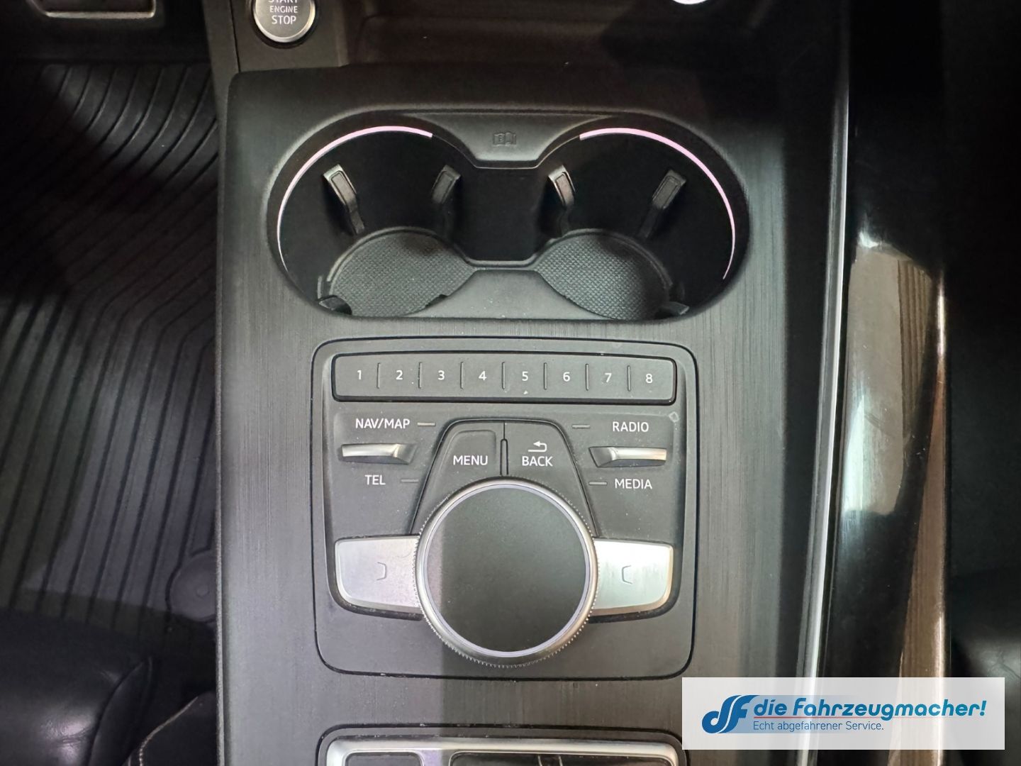 Fahrzeugabbildung Audi A4 Avant quattro sport 3.0 TDI S line S-line Spo