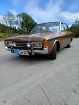 Ford Taunus - Ford Oldtimer mit Benzin-Antrieb: Limousine