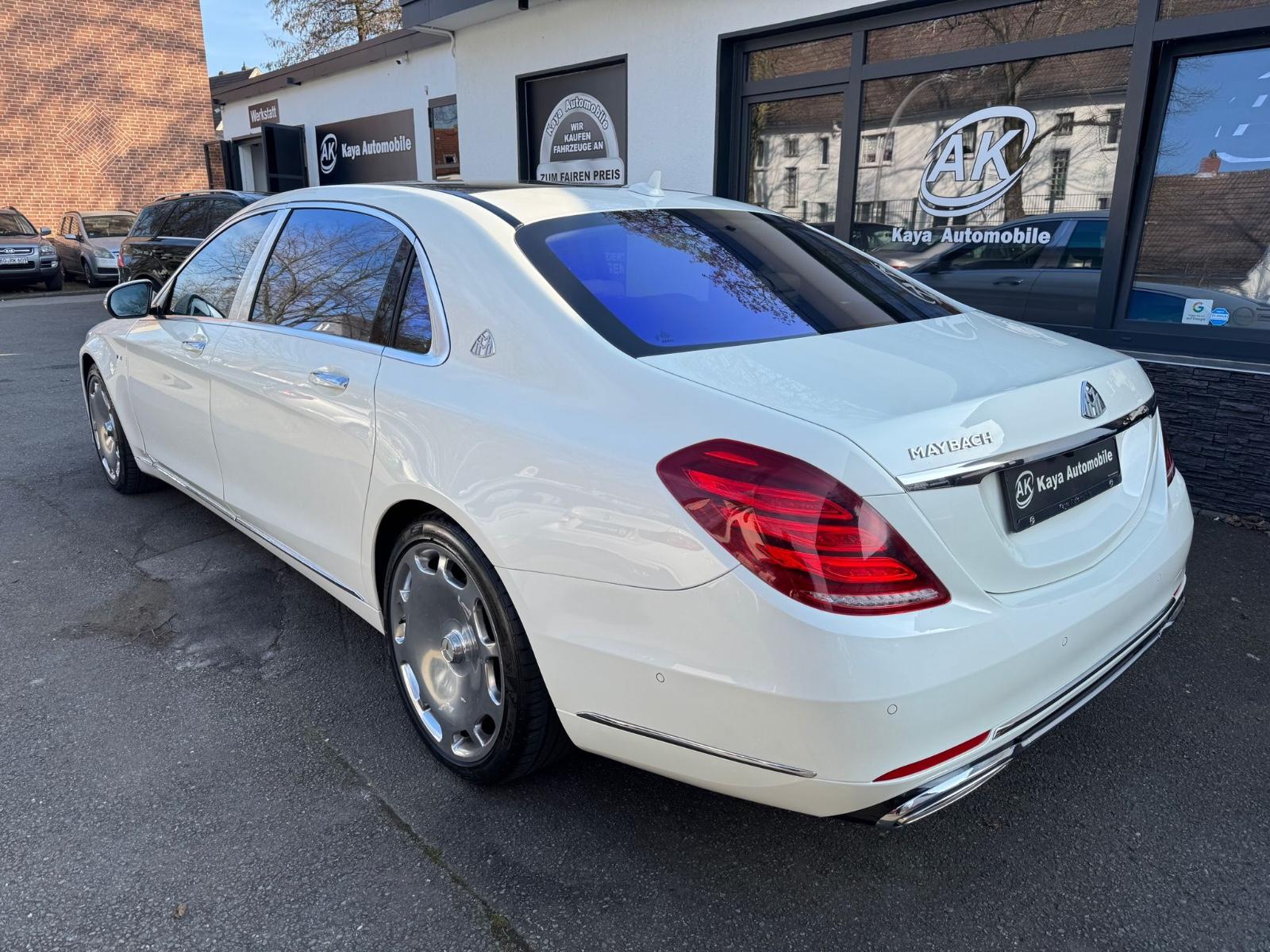 Mercedes-Benz Maybach 