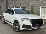 Audi Q73.0TDI S-line/Quattro/MATRIXLED/PANO/ALCANTARA - gebrauchte Audi Q7 aus dem Jahr 2017