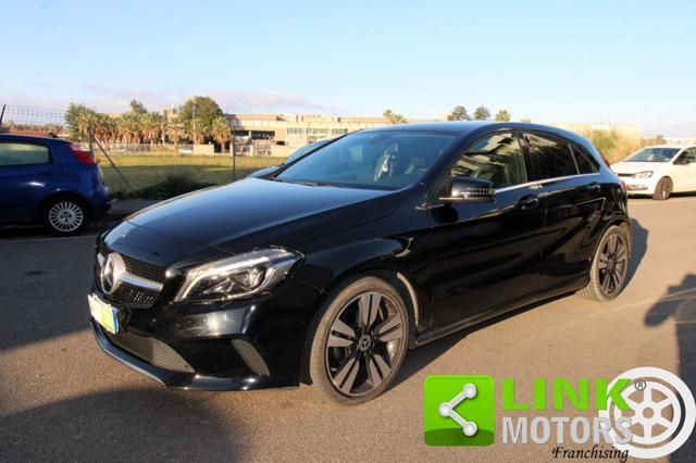 Mercedes-Benz MERCEDES-BENZ A 180 d Automatic PREMIUM