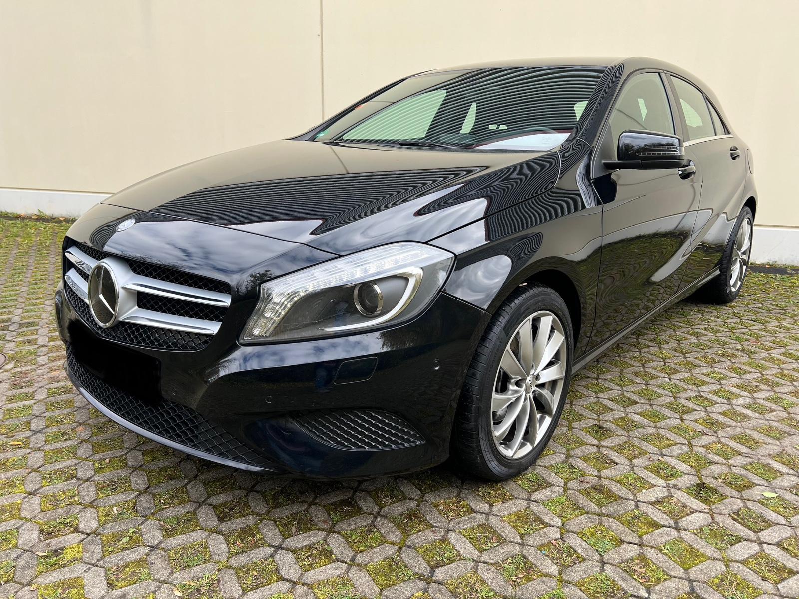 Mercedes-Benz Bluefficiency  Bi-Xenon Kamera Aut. AMG Line