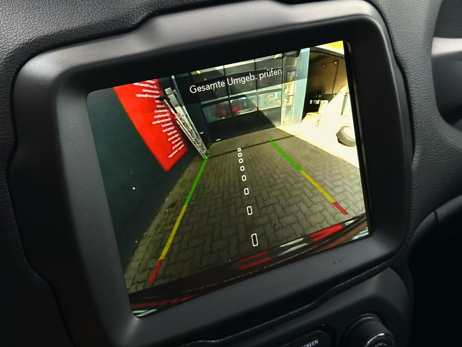 JEEP Renegade 1.3 ALL BLACK LIM 4x4 LED#ACC#SPUR#CAM - Image 21