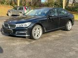 BMW 740i -